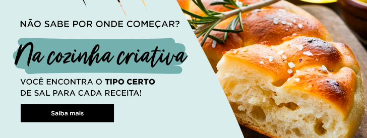 Pão finalizado com flor de sal e CTA para a Cozinha Criativa